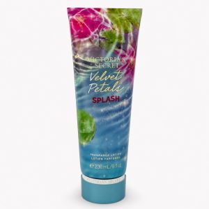 Victoria's Secret Velvet Petals Fragrance Lotion en tubo floral