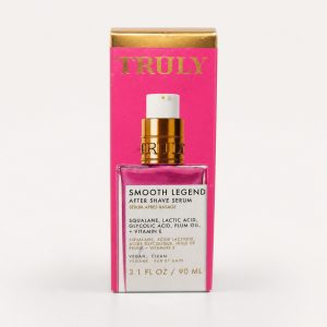 Truly Smooth Legend After Shave Serum en caja rosada