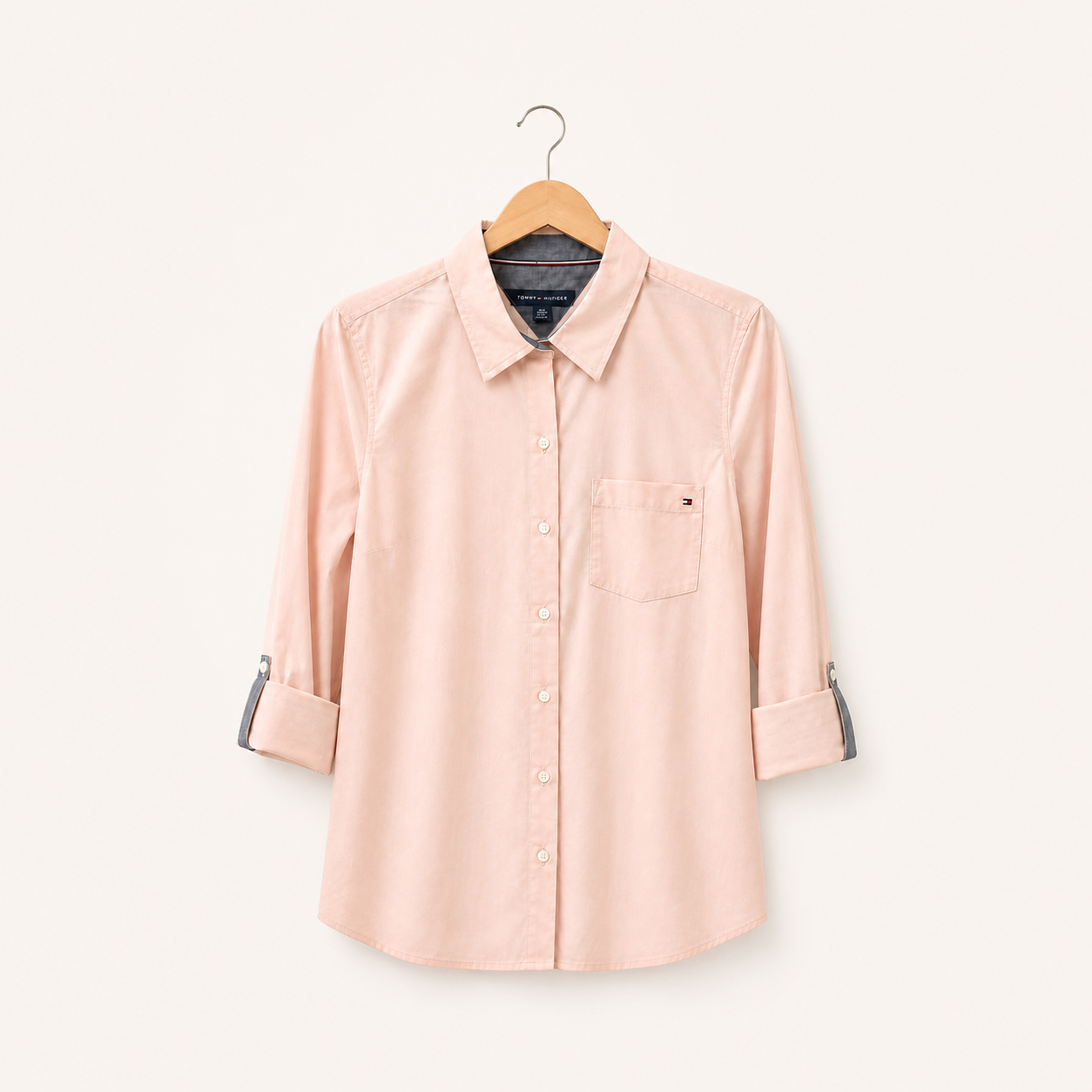 Camisa Tommy Hilfiger rosa claro de manga larga talla XS, vista frontal